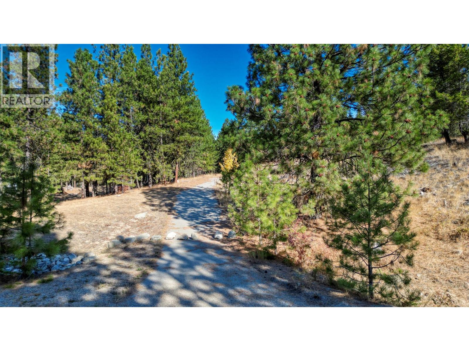 201 Peregrine Place, Osoyoos